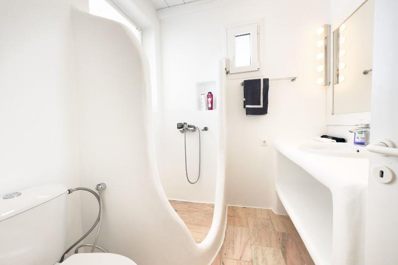 Two-bedroom Family Suite with Panoramic Sea View