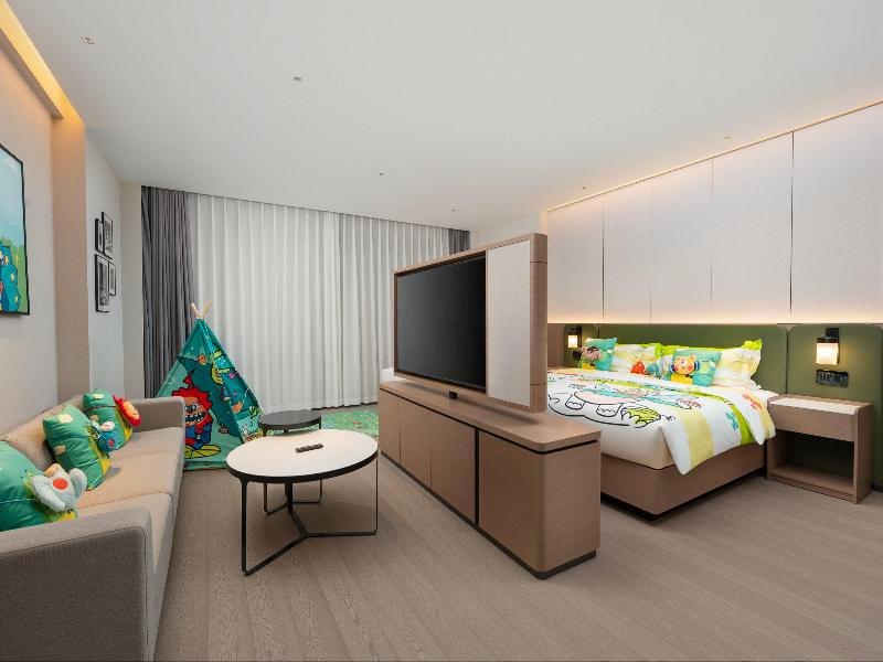 Holiday Inn Beijing Daxing Movie Park by IHG image