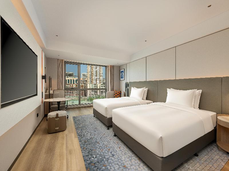Holiday Inn Express Beijing Lize Business District image