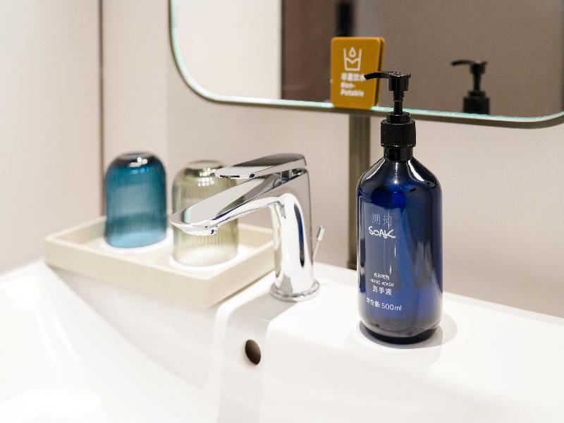 Holiday Inn Express Beijing Lize Business District image
