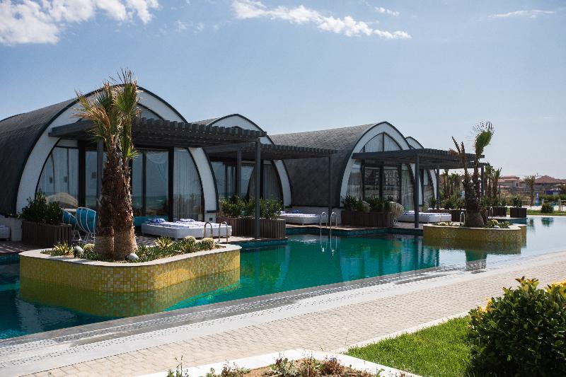 Caspimayr Retreat Beach Resort