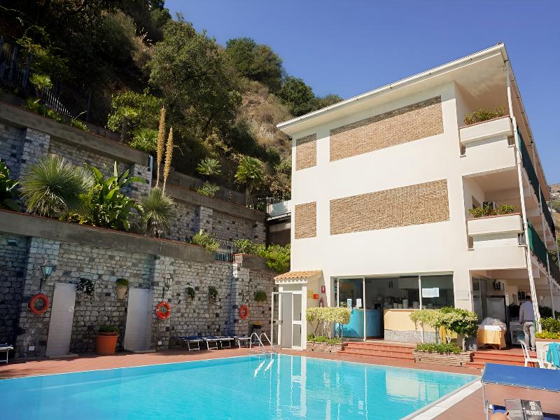 Hotiday Taormina Mare