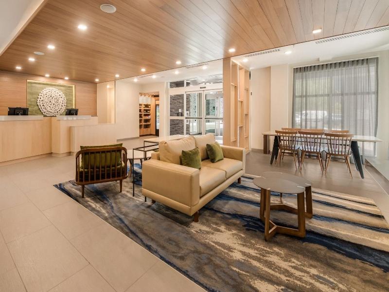 Fairfield Inn Suites By Marriott Virginia Beac image