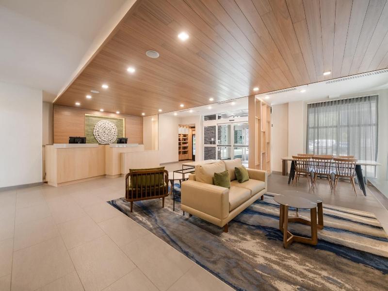 Fairfield Inn Suites By Marriott Virginia Beac image