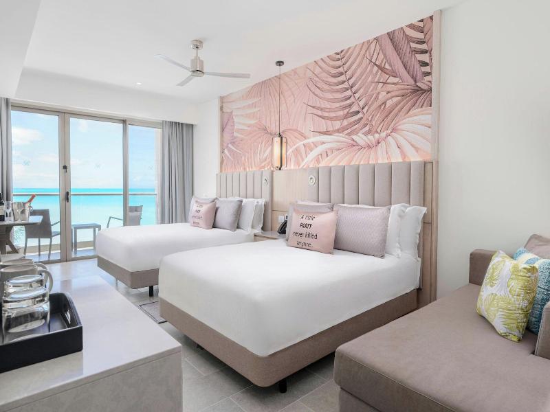 Royalton Chic Antigua An Autograph Collection A image