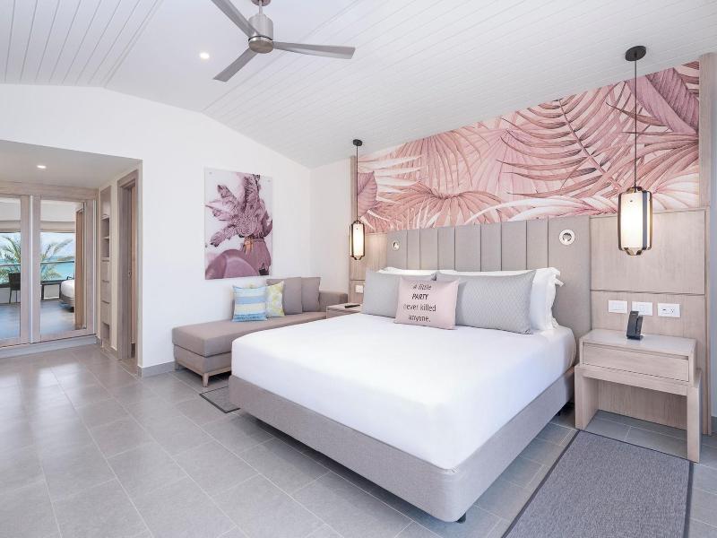 Royalton Chic Antigua An Autograph Collection A image
