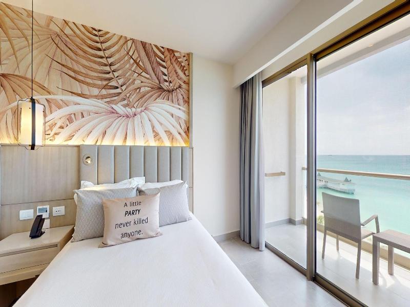 Royalton Chic Antigua An Autograph Collection A image