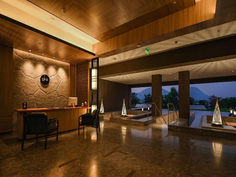 Jw Marriott Bengaluru Prestige Golfshire Resort image
