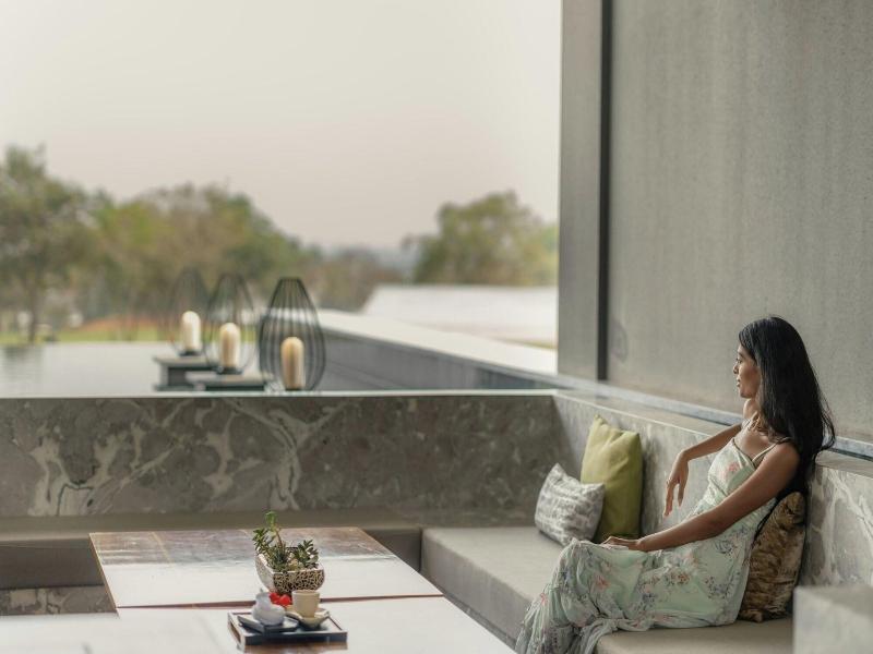 Jw Marriott Bengaluru Prestige Golfshire Resort image