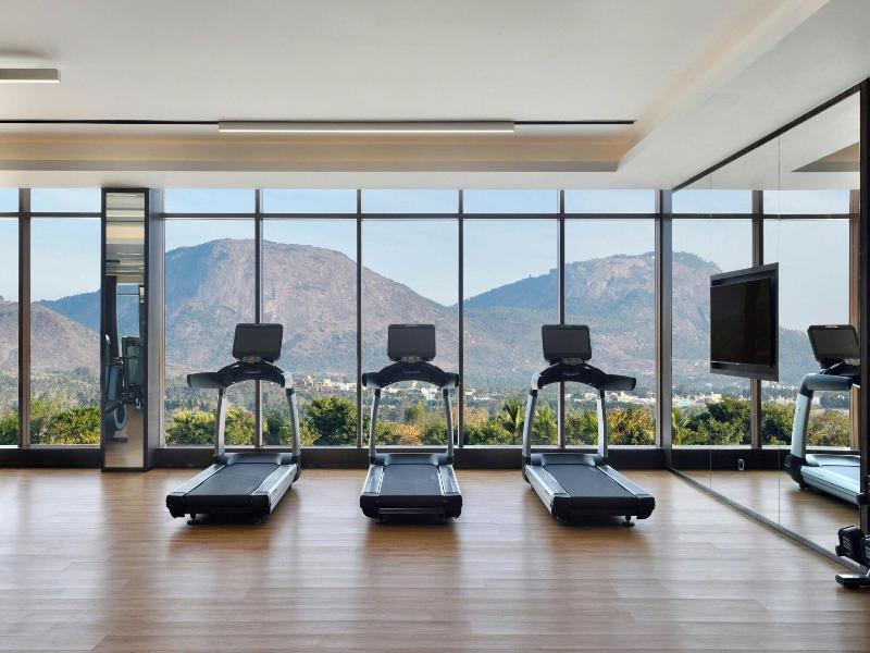 Jw Marriott Bengaluru Prestige Golfshire Resort image