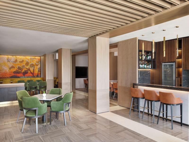 Jw Marriott Bengaluru Prestige Golfshire Resort image