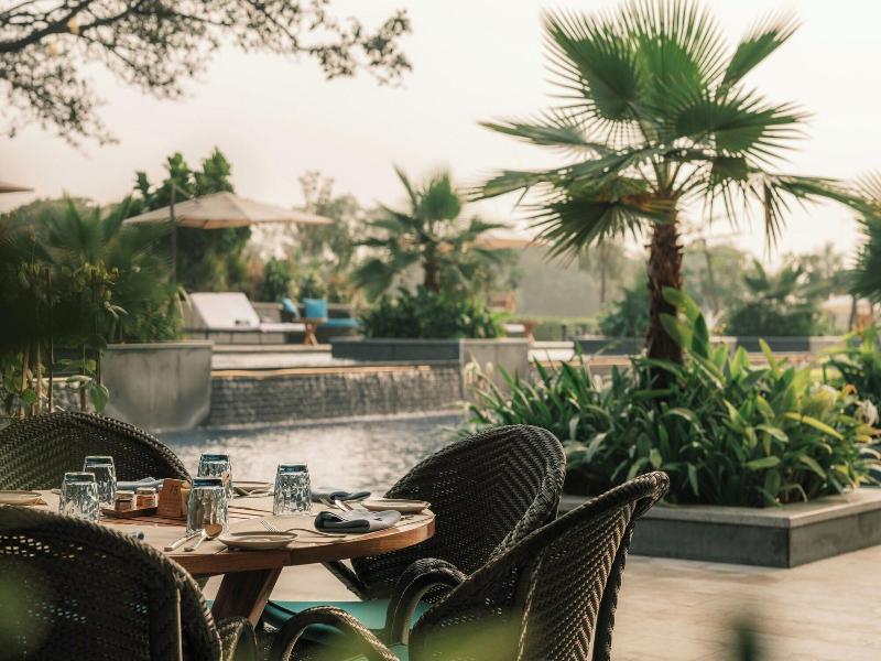 Jw Marriott Bengaluru Prestige Golfshire Resort image