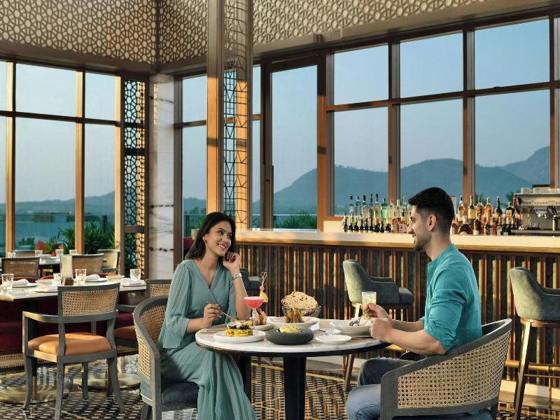 Jw Marriott Bengaluru Prestige Golfshire Resort image