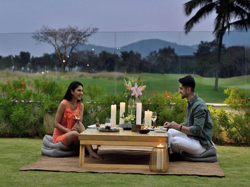 Jw Marriott Bengaluru Prestige Golfshire Resort image