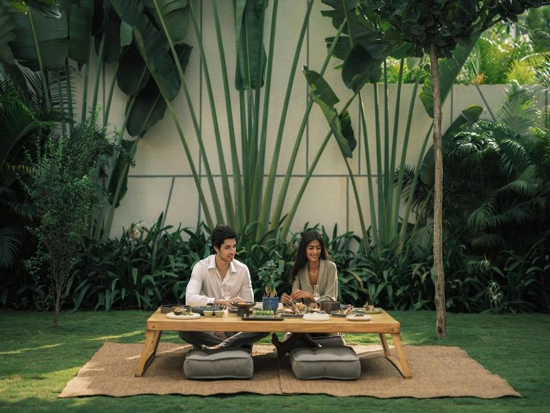 Jw Marriott Bengaluru Prestige Golfshire Resort image