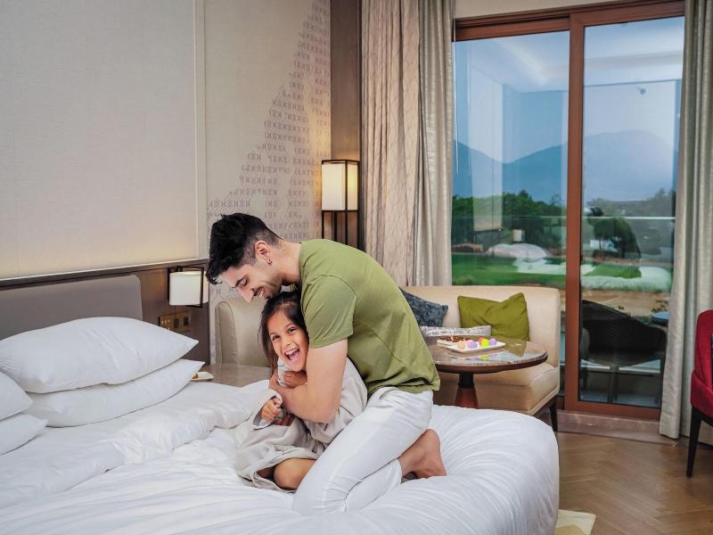 Jw Marriott Bengaluru Prestige Golfshire Resort image