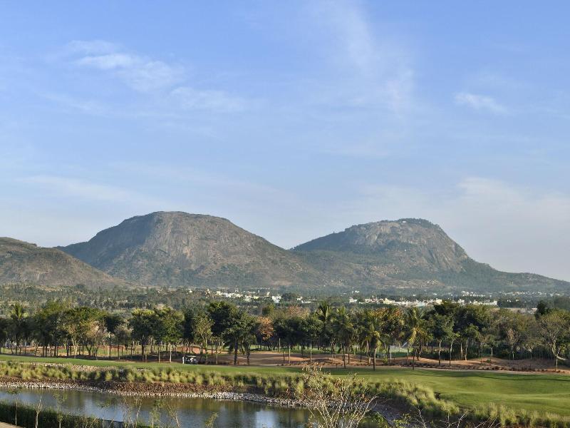 Jw Marriott Bengaluru Prestige Golfshire Resort image