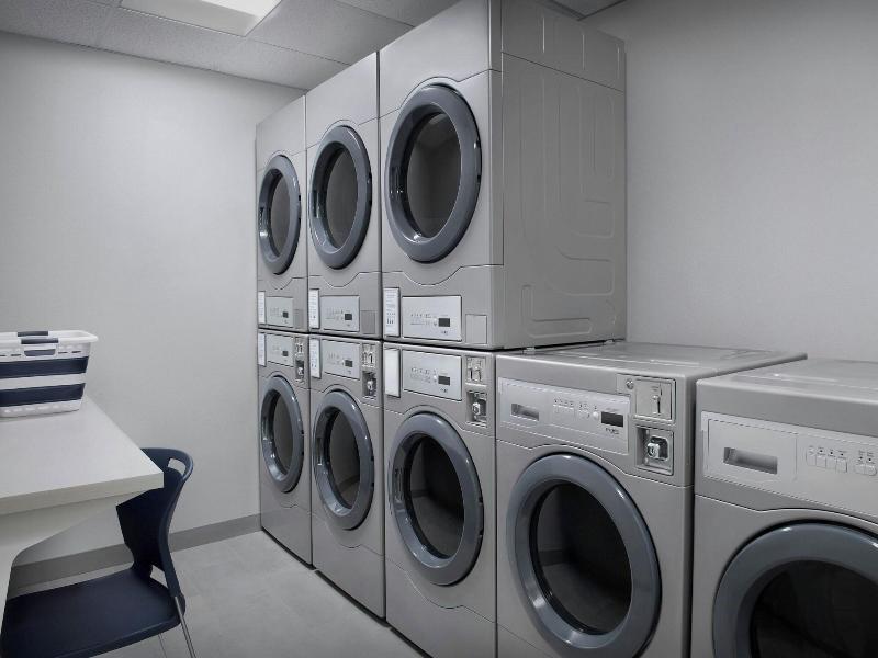 Towneplace Suites By Marriott Fort Myers Gulf Co image