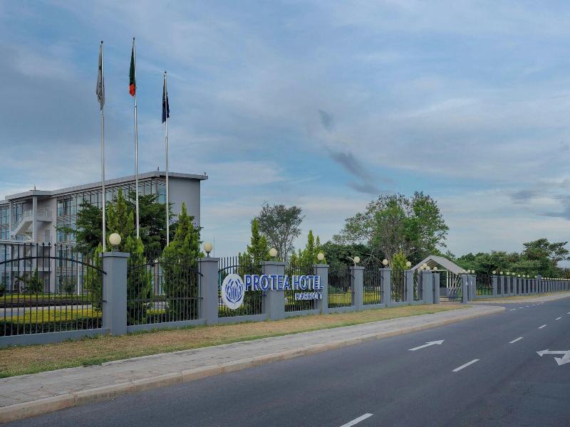 Protea Hotel By Marriott Lusaka International Ai image