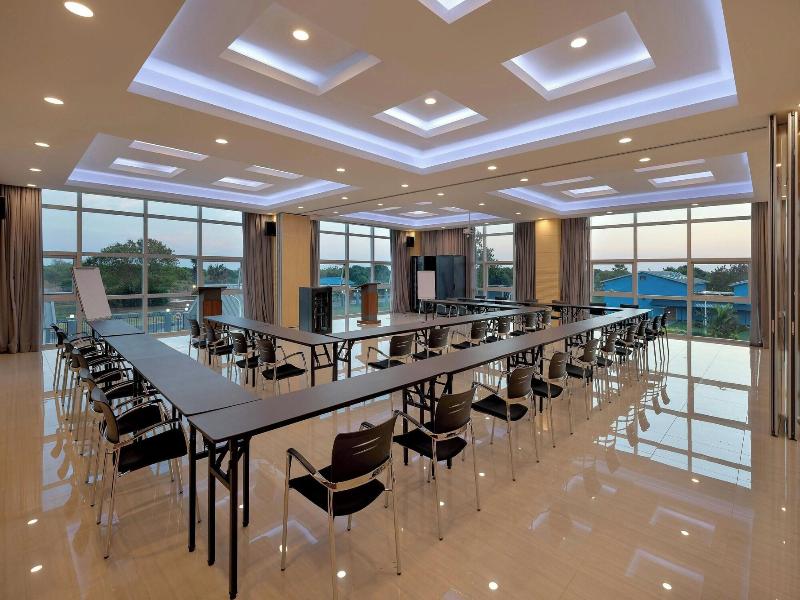 Protea Hotel By Marriott Lusaka International Ai image
