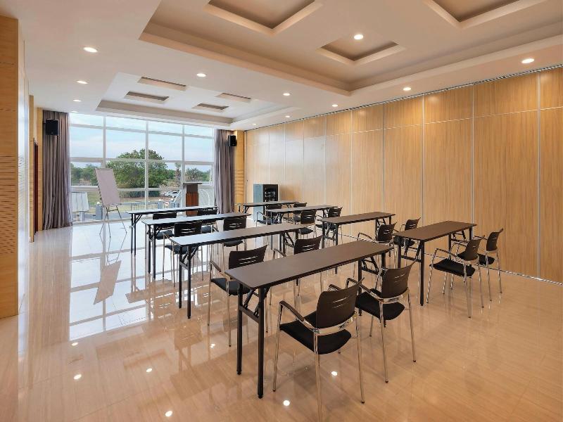 Protea Hotel By Marriott Lusaka International Ai image