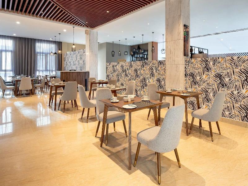 Protea Hotel By Marriott Lusaka International Ai image