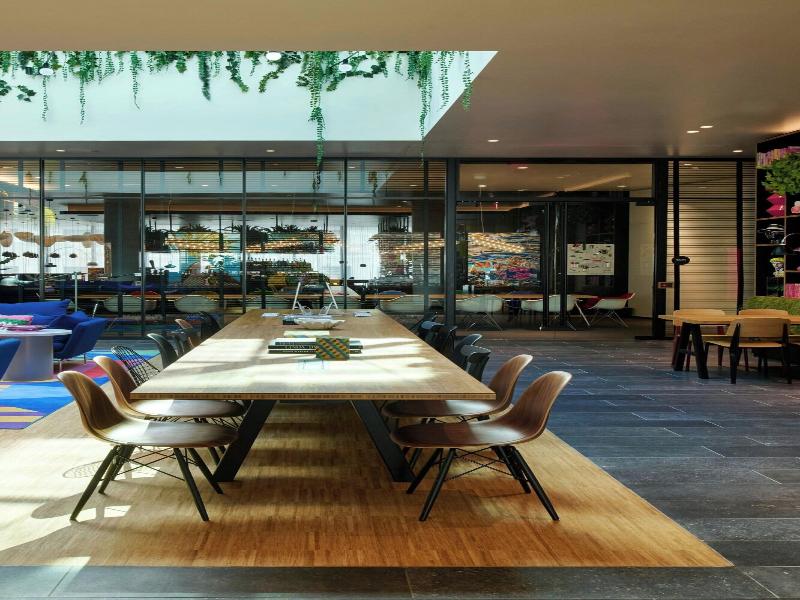 Citizenm Miami South Beach image