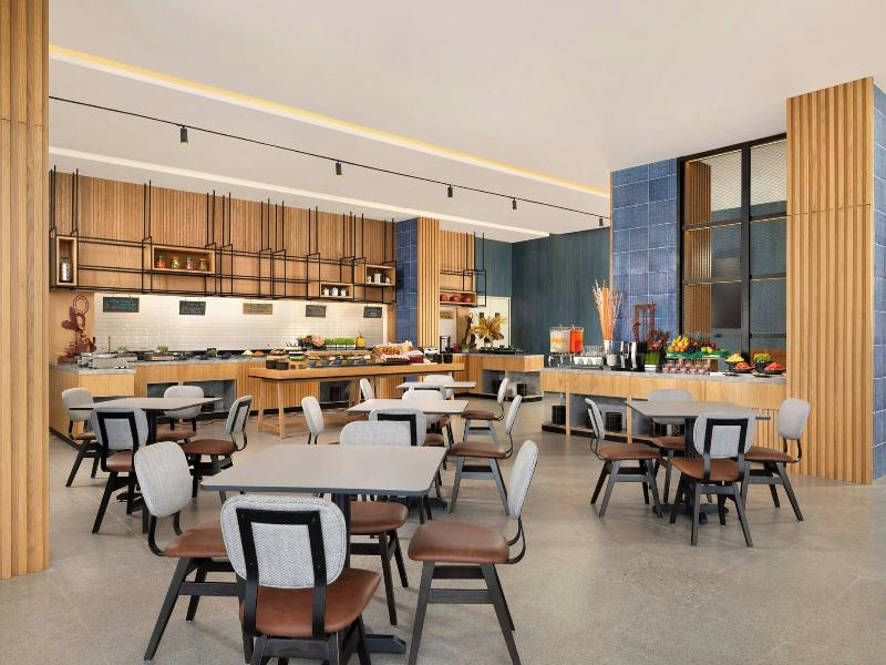 Four Points By Sheraton Pontianak image