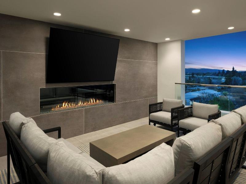 Towneplace Suites By Marriott San Jose Downtown image