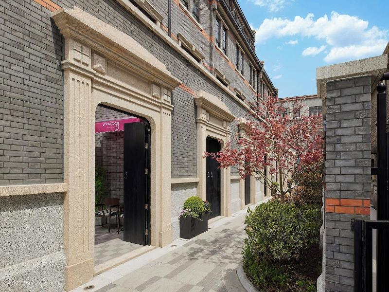 Moxy Shanghai Putuo image