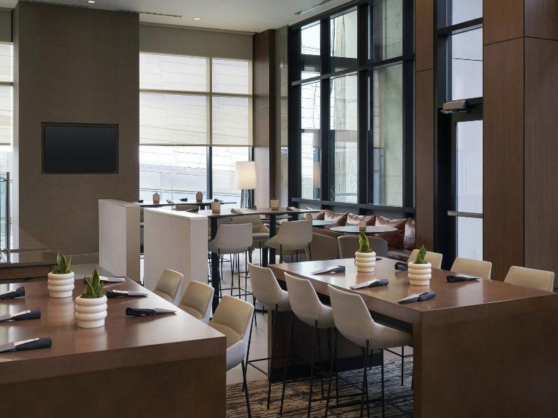 Ac Hotel By Marriott Seattle Downtown image