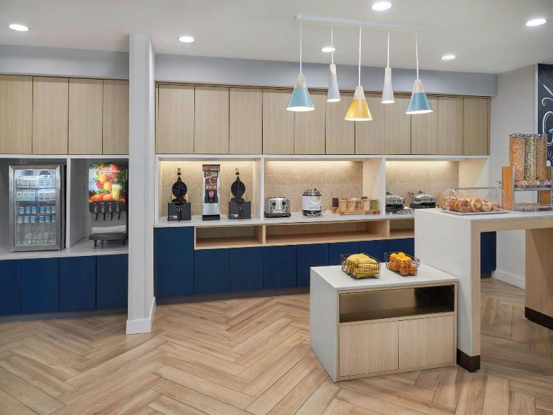 Towneplace Suites By Marriott Calhoun image