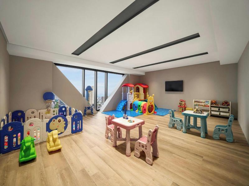 Courtyard By Marriott Danang Han River image