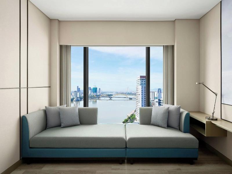 Courtyard By Marriott Danang Han River image