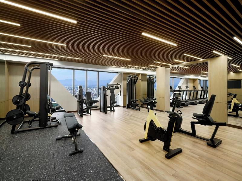 Courtyard By Marriott Danang Han River image