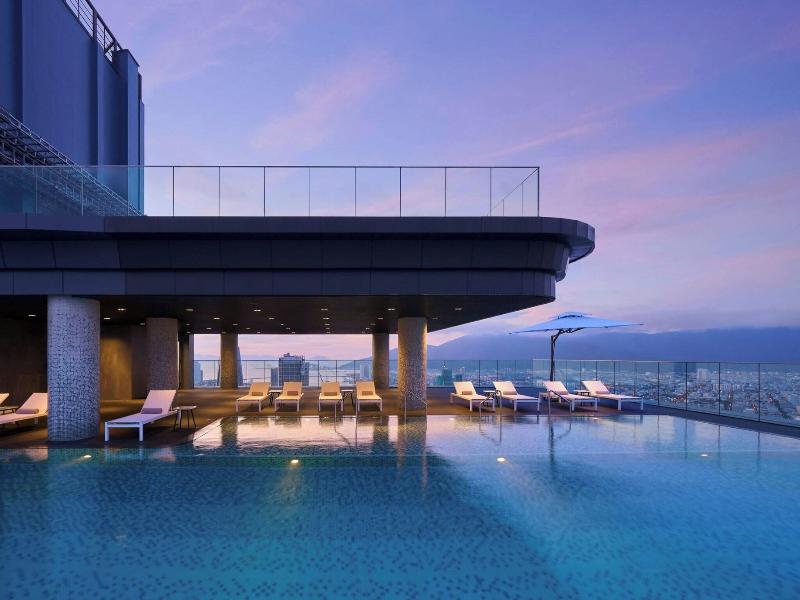 Courtyard By Marriott Danang Han River image