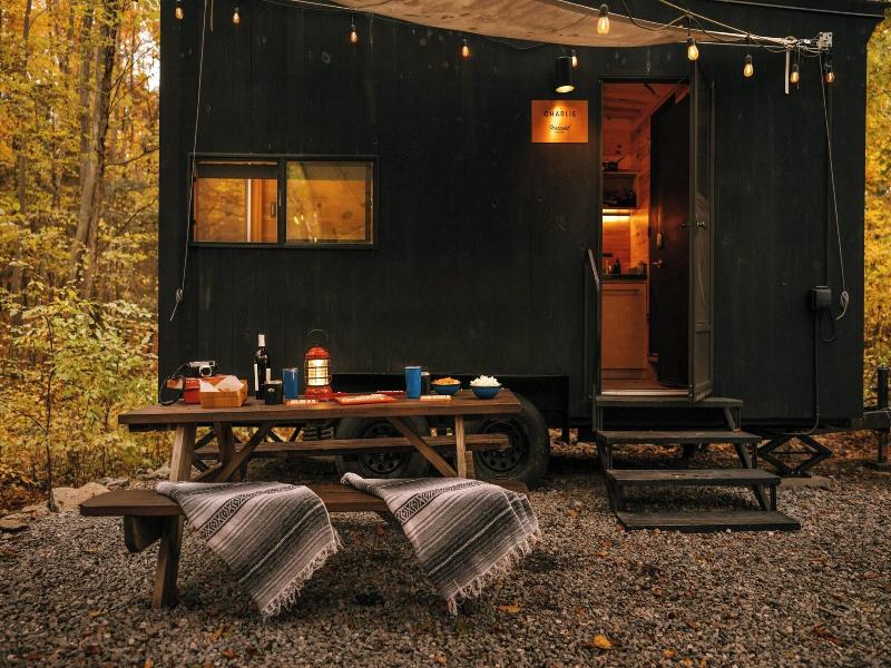 Postcard Cabins Machimoodus Outdoor Collection image