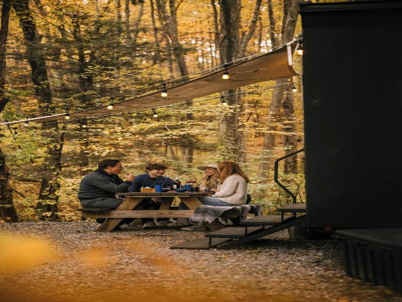 Postcard Cabins Machimoodus Outdoor Collection image