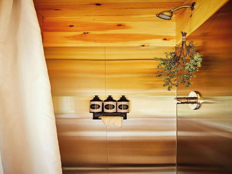 Postcard Cabins Machimoodus Outdoor Collection image