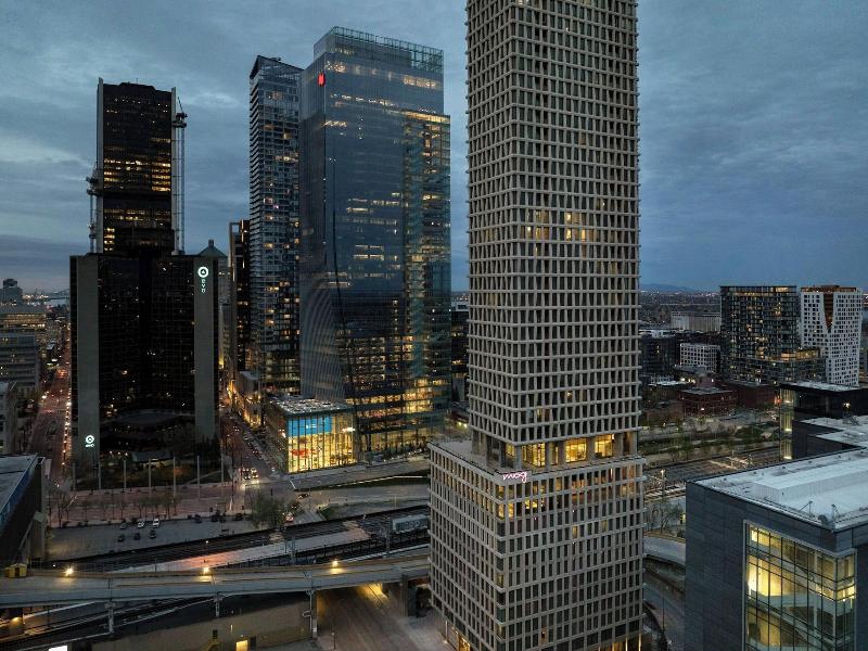 New Hotel Moxy Montreal Downtown