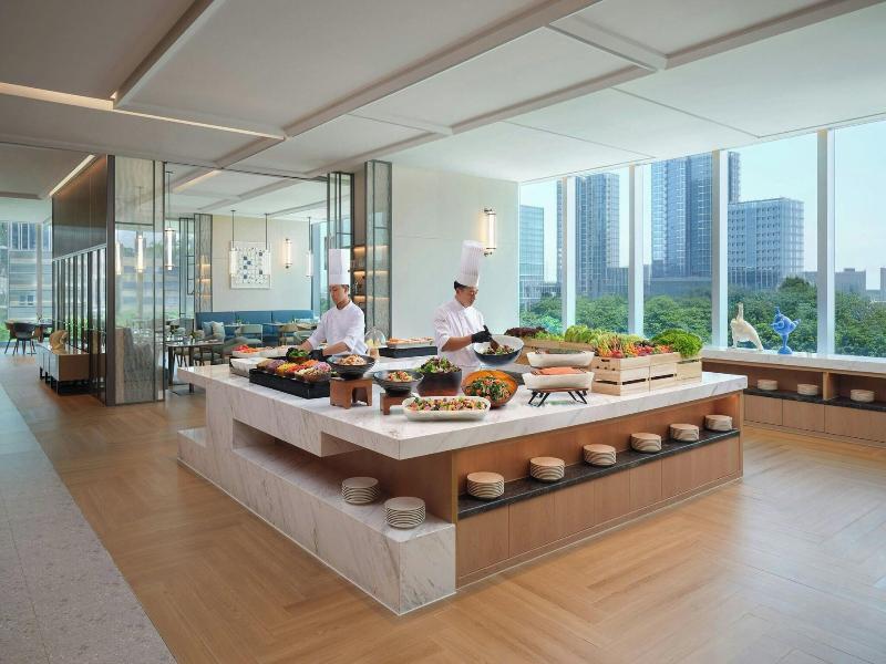 Courtyard By Marriott Guangzhou Pazhou image