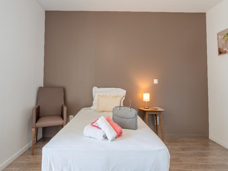 Quality Suites Lyon L'isle-d Abeau image