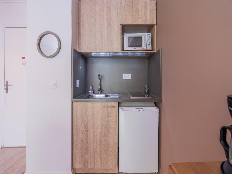 Quality Suites Lyon L'isle-d Abeau image