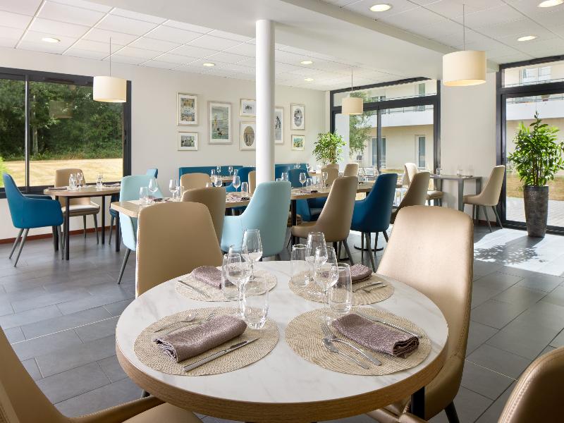 Quality Suites Portes De Rennes image