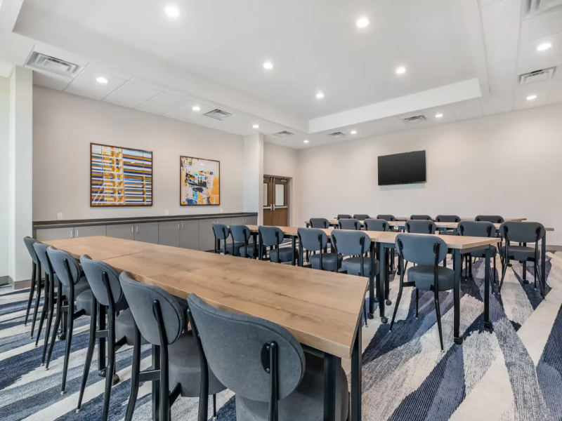 Comfort Inn & Suites Orlando Sanford Airport image