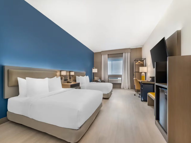 Comfort Inn & Suites Orlando Sanford Airport image