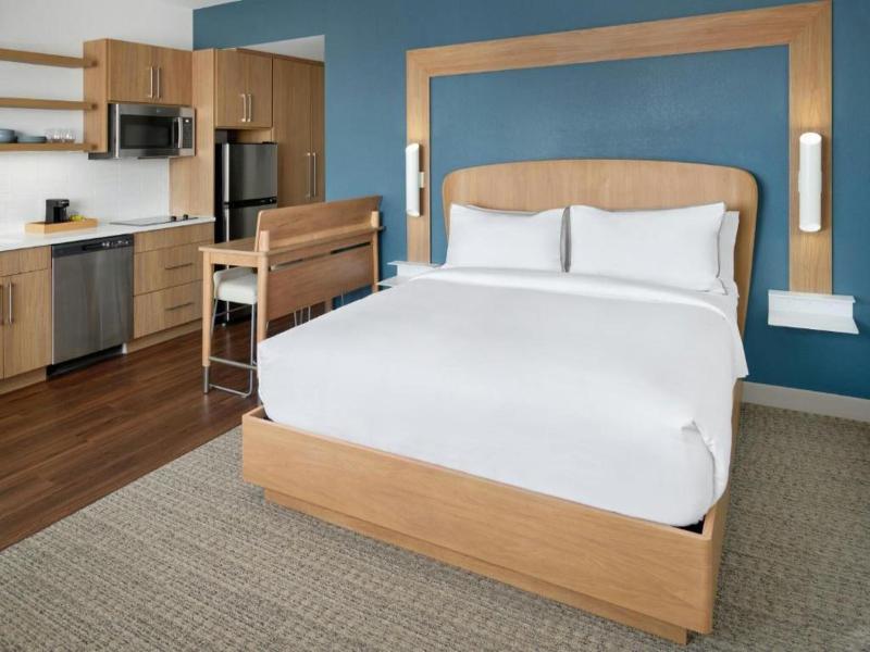 Element Branson image