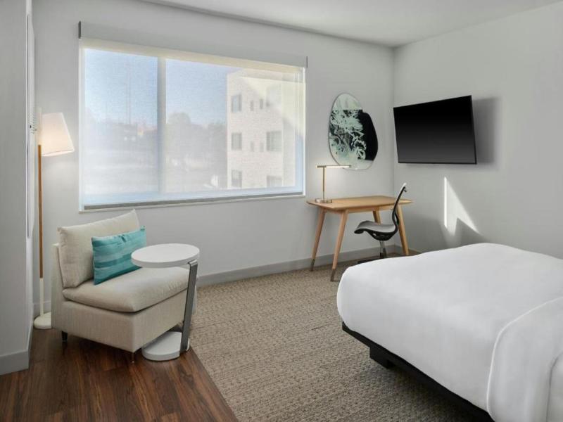 Element Branson image