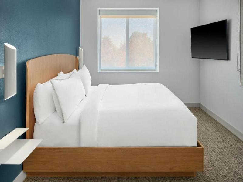 Element Branson image 3
