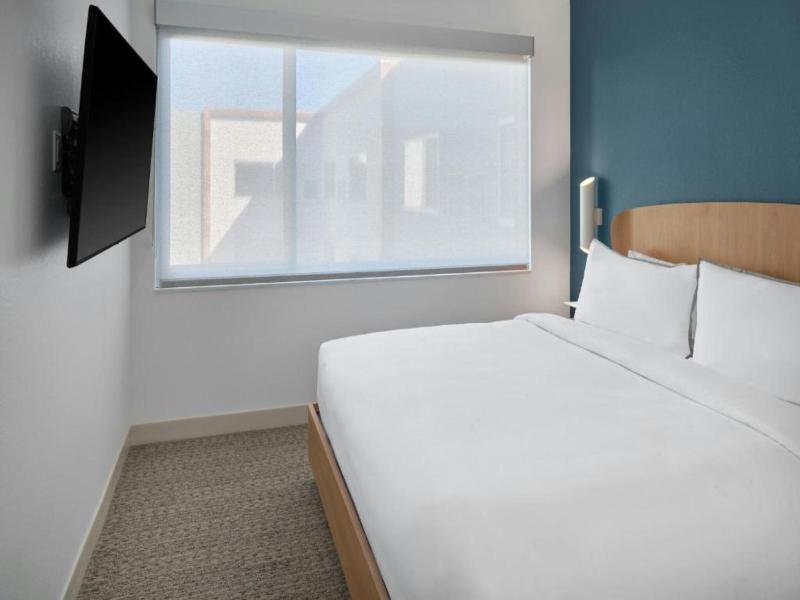 Element Branson image